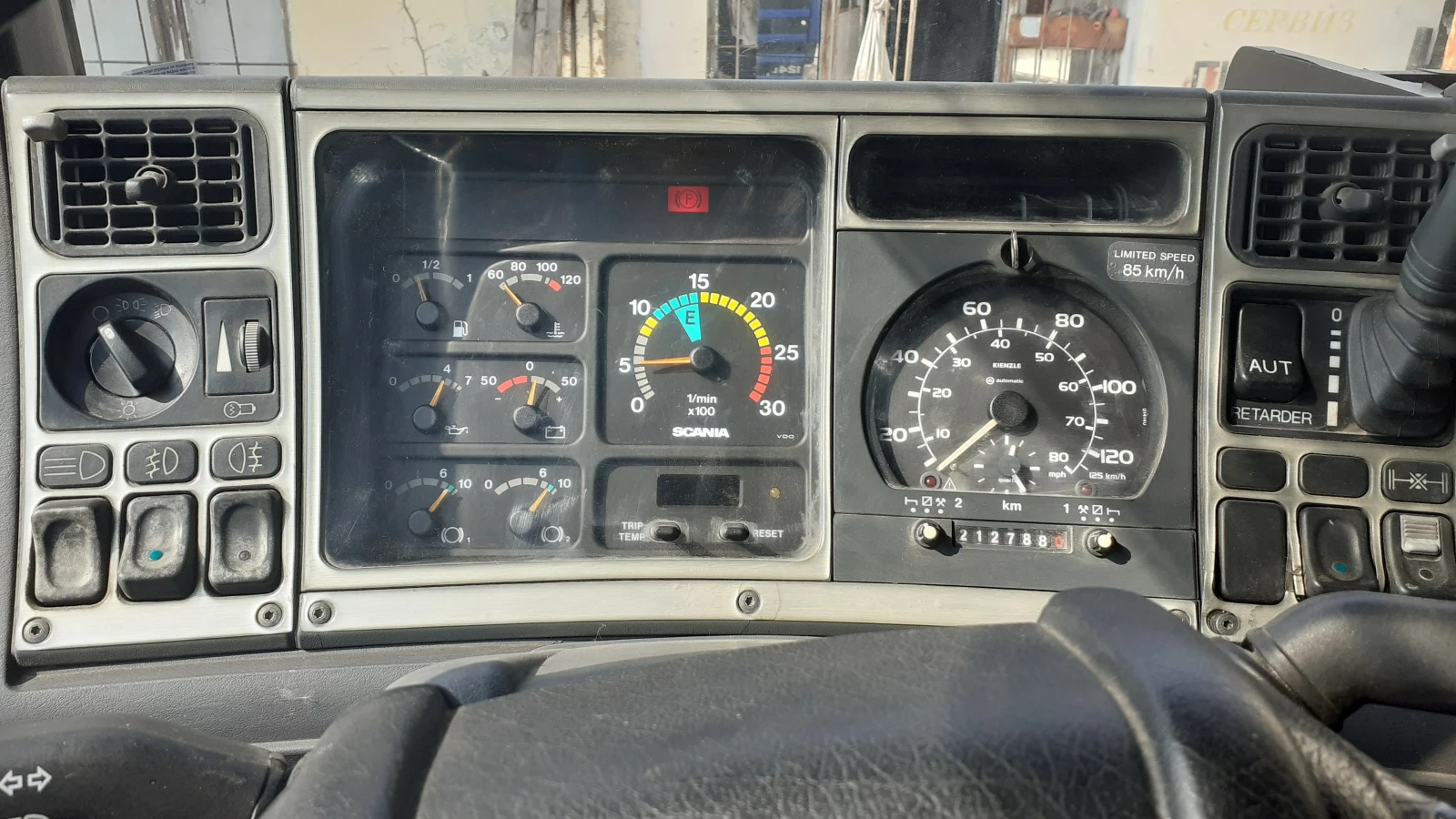 Scania 124, снимка 5 - Камиони - 55091978