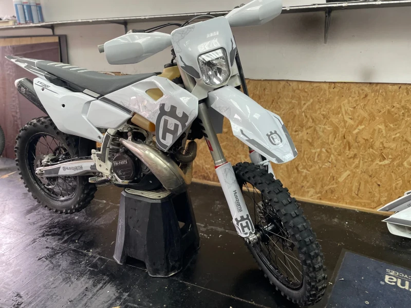 Husqvarna TE 300 Pro, снимка 2 - Мотоциклети и мототехника - 53283855