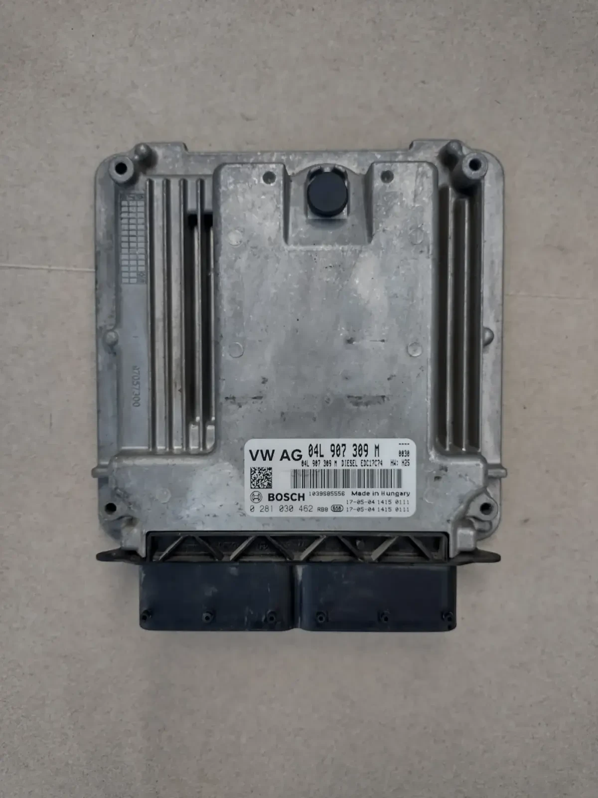 04L907309M  �������� �������� �� VW PASSAT B8, SKODA SUPERB 2.0 TDI Bosch 0281030462 04L 907 309 M | Mobile.bg � ����������� 4