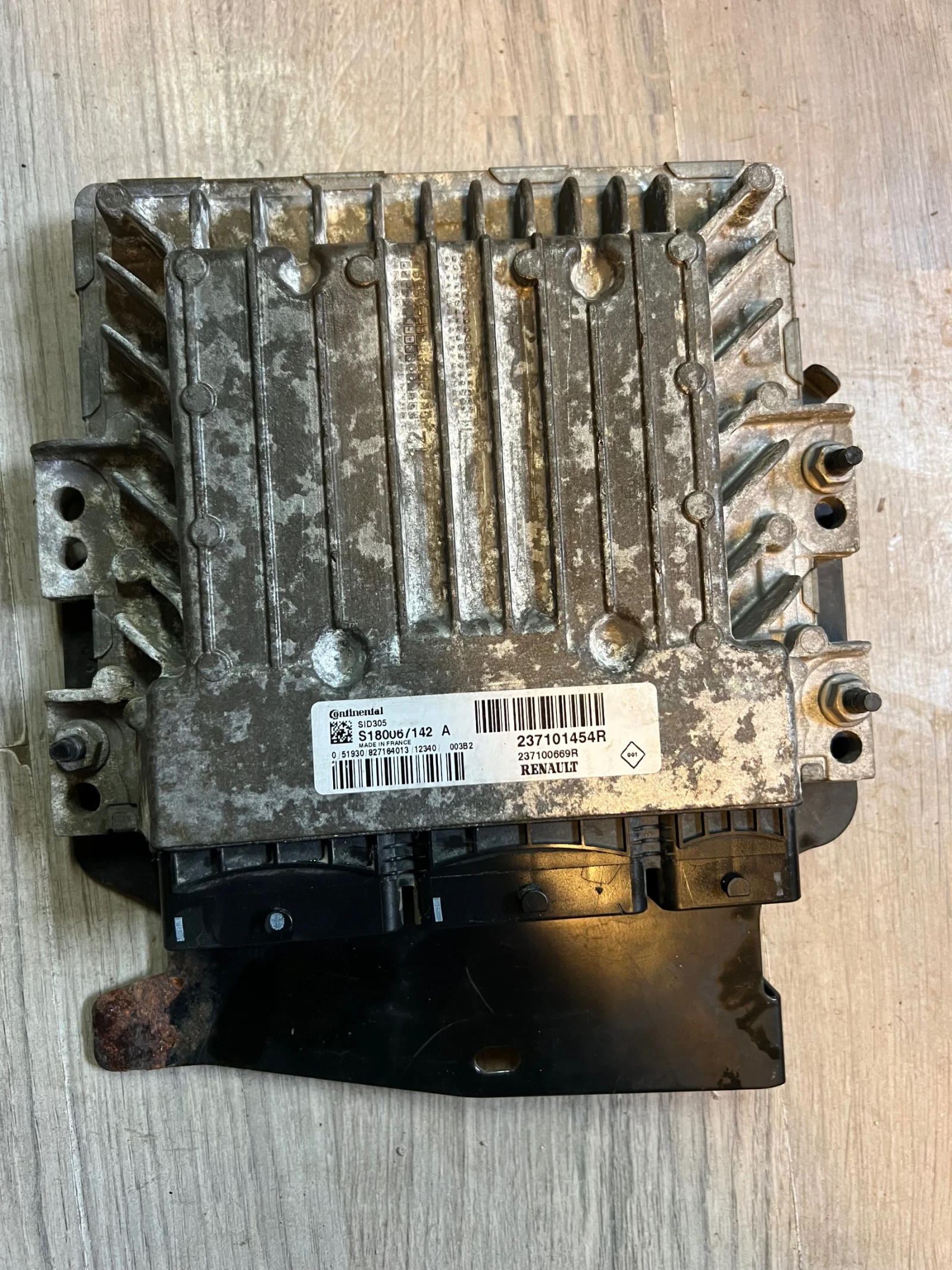 237101454R �������� �������� ��  RENAULT FLUENCE 1.5 DCI SID305 S180067142 A 237101454R | Mobile.bg � ����������� 1