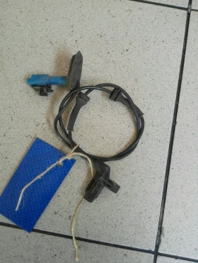 заден (ляв и десен) Абс датчик Пежо 206 1.4хди 02г.