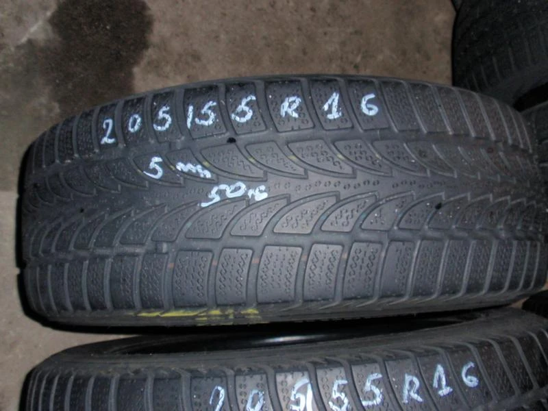 Гуми Всесезонни 205/55R16, снимка 8 - Гуми и джанти - 8947368