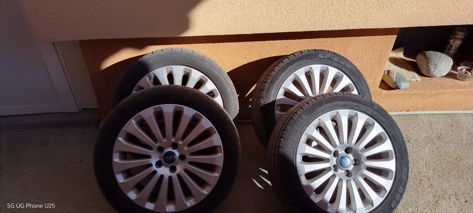 ���� � ������ 215/50R17 �� Ford C-max | Mobile.bg � ����������� 1