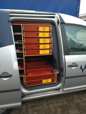 VW Caddy 1.6 dizel, снимка 13