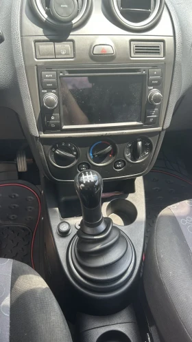 Ford Fiesta 1.4 16v, снимка 13