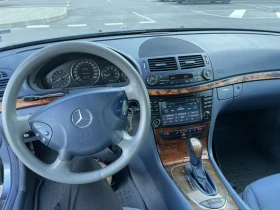 Mercedes-Benz E 320, снимка 11