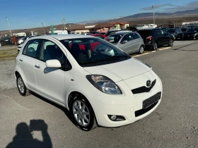 Toyota Yaris 1.3 VVT-i, снимка 2