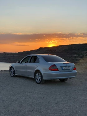 Mercedes-Benz E 280 4 matic, снимка 4