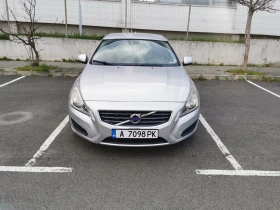     Volvo V60 D3 