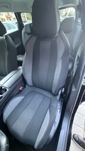 Peugeot 5008 EAT8 7places 83.500km TOP, снимка 11