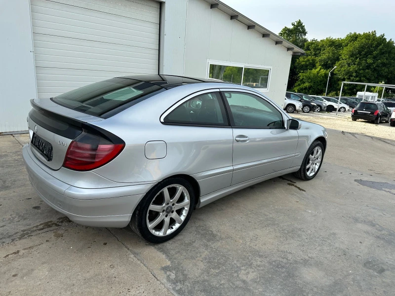 Mercedes-Benz C 220 2.2cdi *Панорама*UNIKAT*, снимка 12 - Автомобили и джипове - 41057858