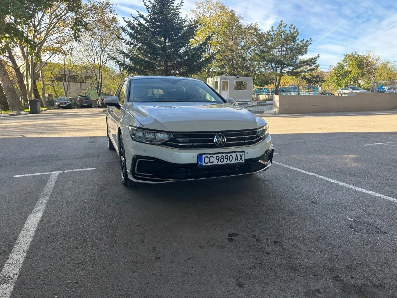 VW Passat 1.4 TSI PHEV, снимка 4 - Автомобили и джипове - 47227640