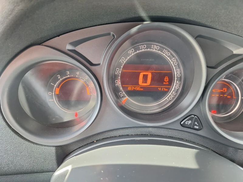 Citroen C4 1.6 i, снимка 12 - Автомобили и джипове - 44604214