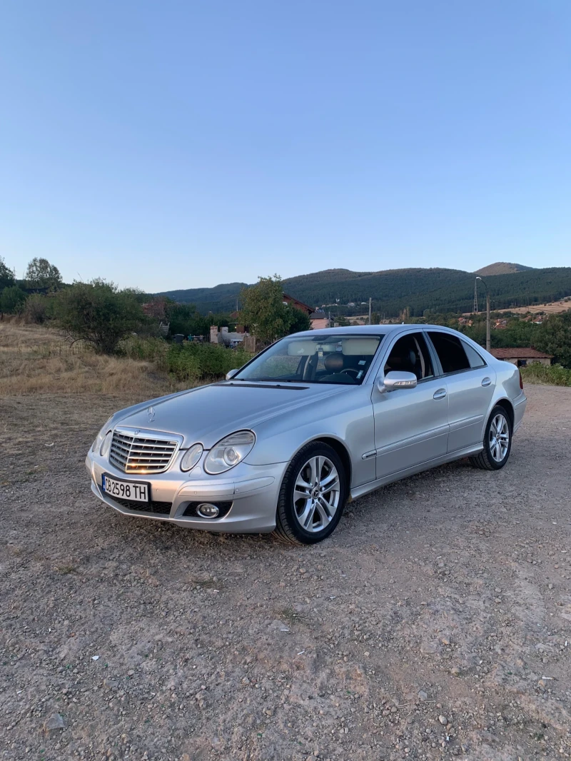 Mercedes-Benz E 280 4 matic, снимка 2 - Автомобили и джипове - 48897658