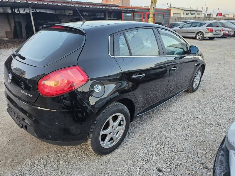 Fiat Bravo 1.4 90кс, снимка 5 - Автомобили и джипове - 48975245