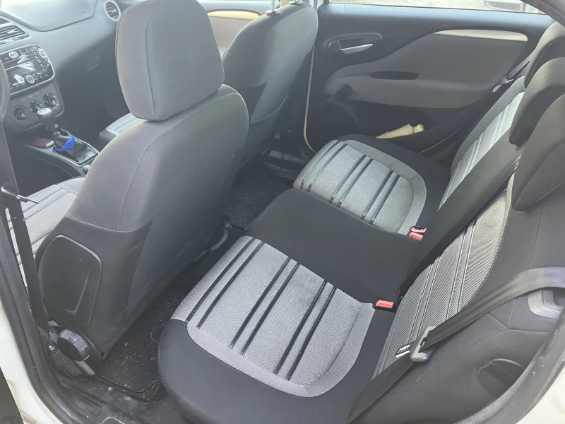 Fiat Punto EVO 1.4 CNG, снимка 9 - Автомобили и джипове - 51845364