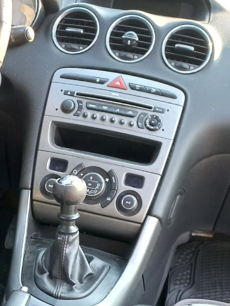 Peugeot 308 SW, снимка 5 - Автомобили и джипове - 52727997