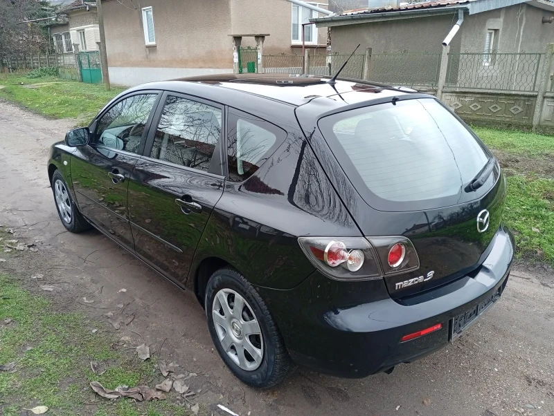 Mazda 3 1.4i Feislif , снимка 8 - Автомобили и джипове - 52747256
