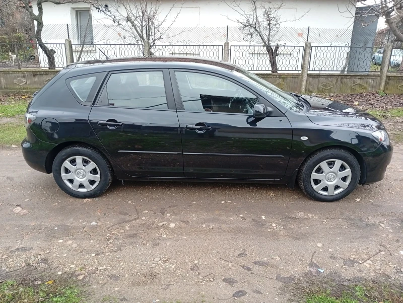 Mazda 3 1.4i Feislif , снимка 4 - Автомобили и джипове - 52747256