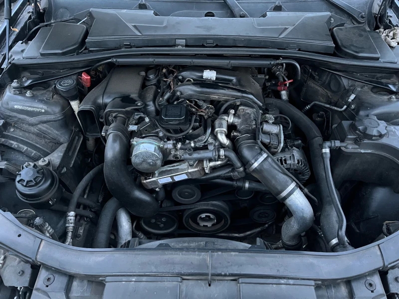 BMW 320, снимка 8 - Автомобили и джипове - 53052521