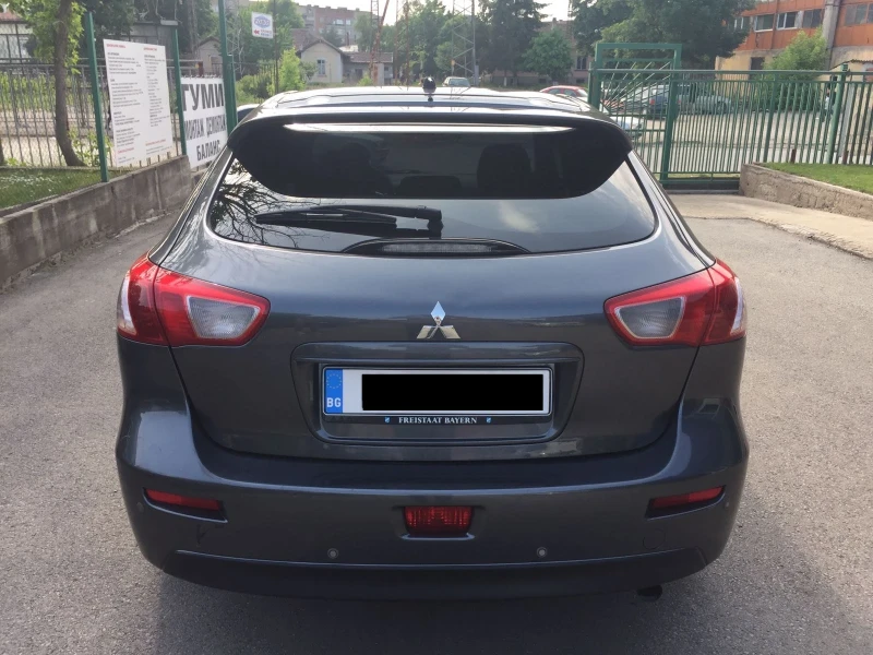 Mitsubishi Lancer Sportback, снимка 4 - Автомобили и джипове - 53172292