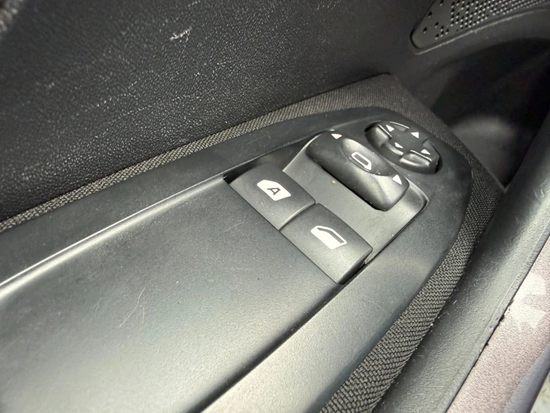 Peugeot 2008, снимка 15 - Автомобили и джипове - 53391803