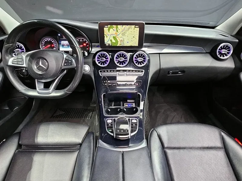 Mercedes-Benz C 200, снимка 7 - Автомобили и джипове - 55110294