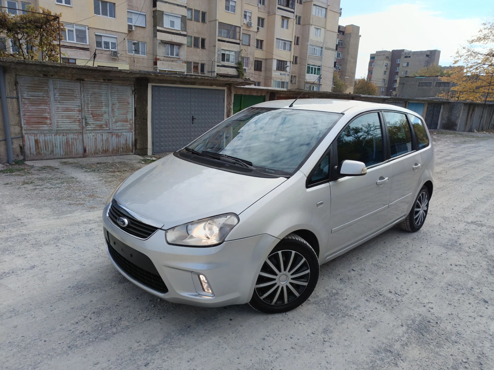 Ford C-max 1.6 HDI TITANIUM - изображение 9