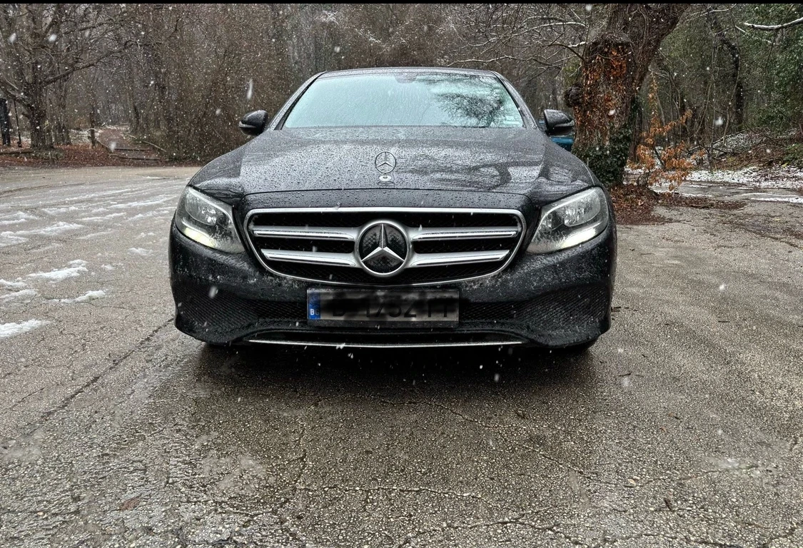 Mercedes-Benz E 200  - изображение 8
