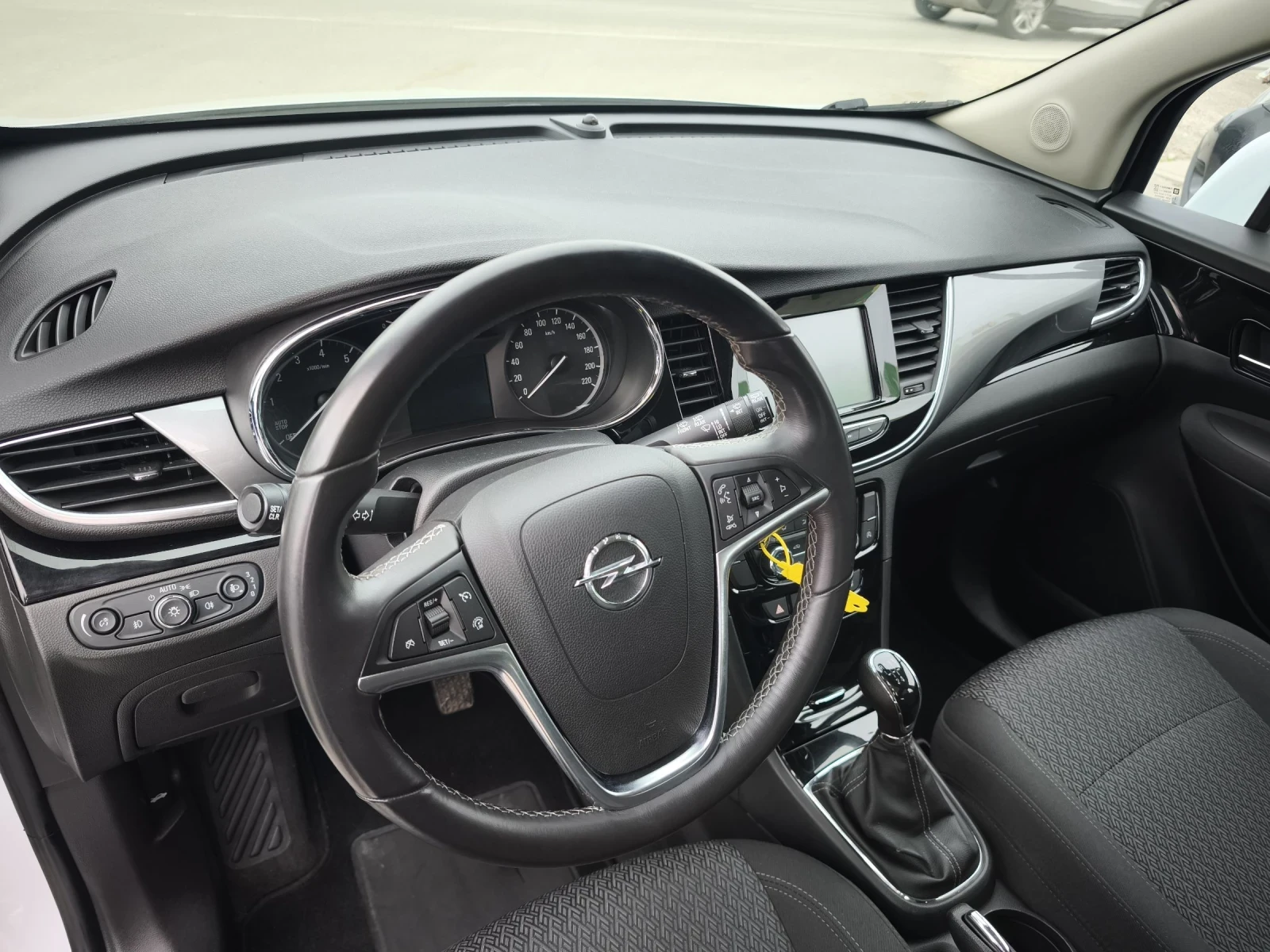 Opel Mokka X 1.6i ПЪЛНА СЕРВИЗНА ИСТОРИЯ НОВА !!! - изображение 7