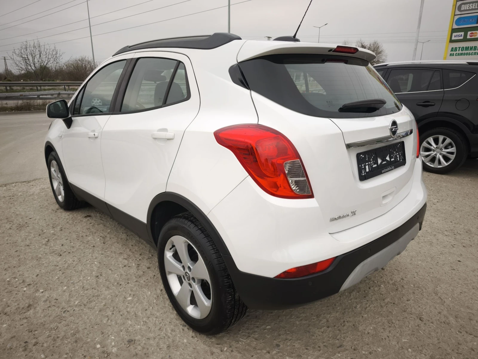 Opel Mokka X 1.6i ПЪЛНА СЕРВИЗНА ИСТОРИЯ НОВА !!! - изображение 5