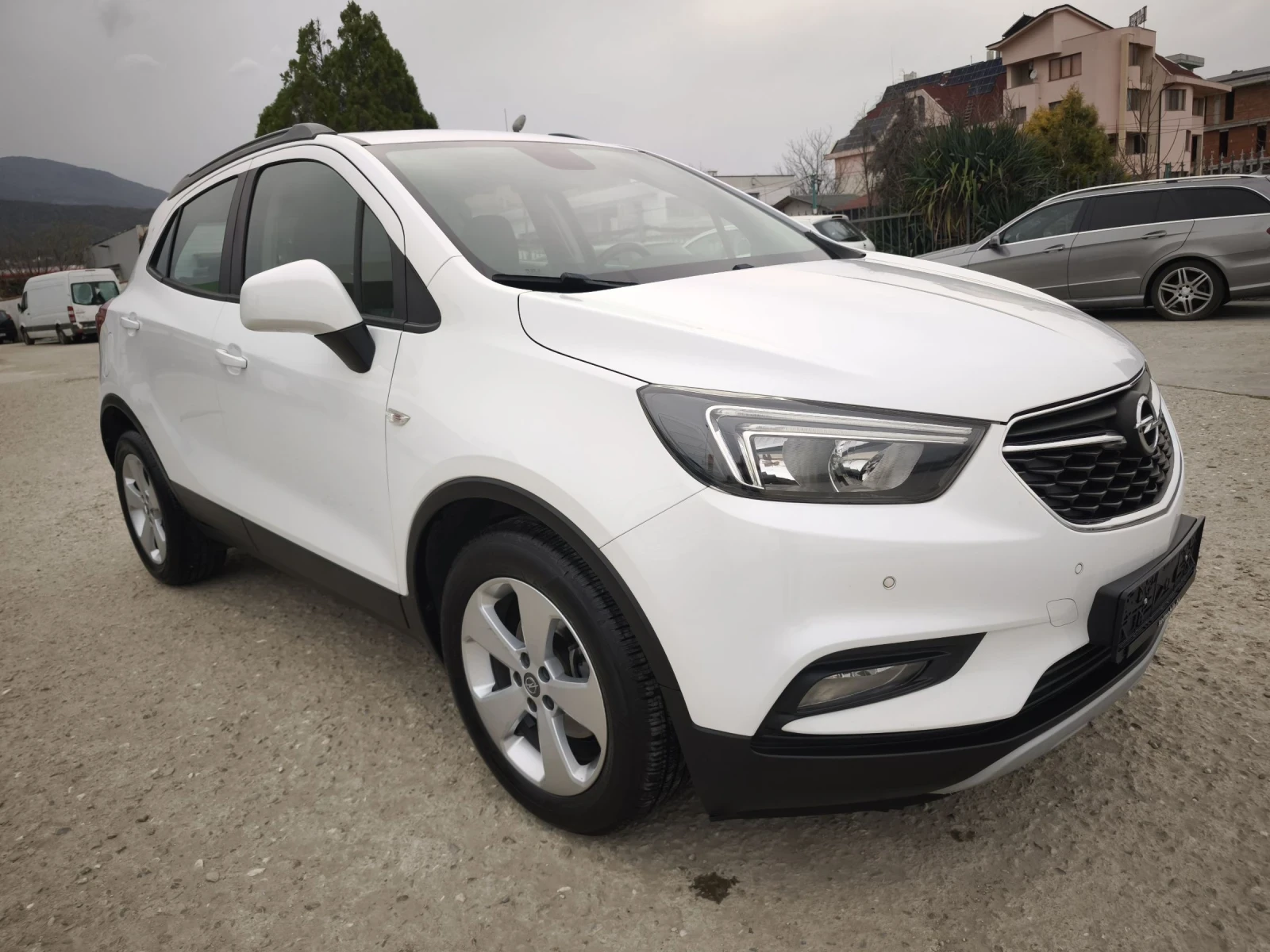 Opel Mokka X 1.6i ПЪЛНА СЕРВИЗНА ИСТОРИЯ НОВА !!! - изображение 3
