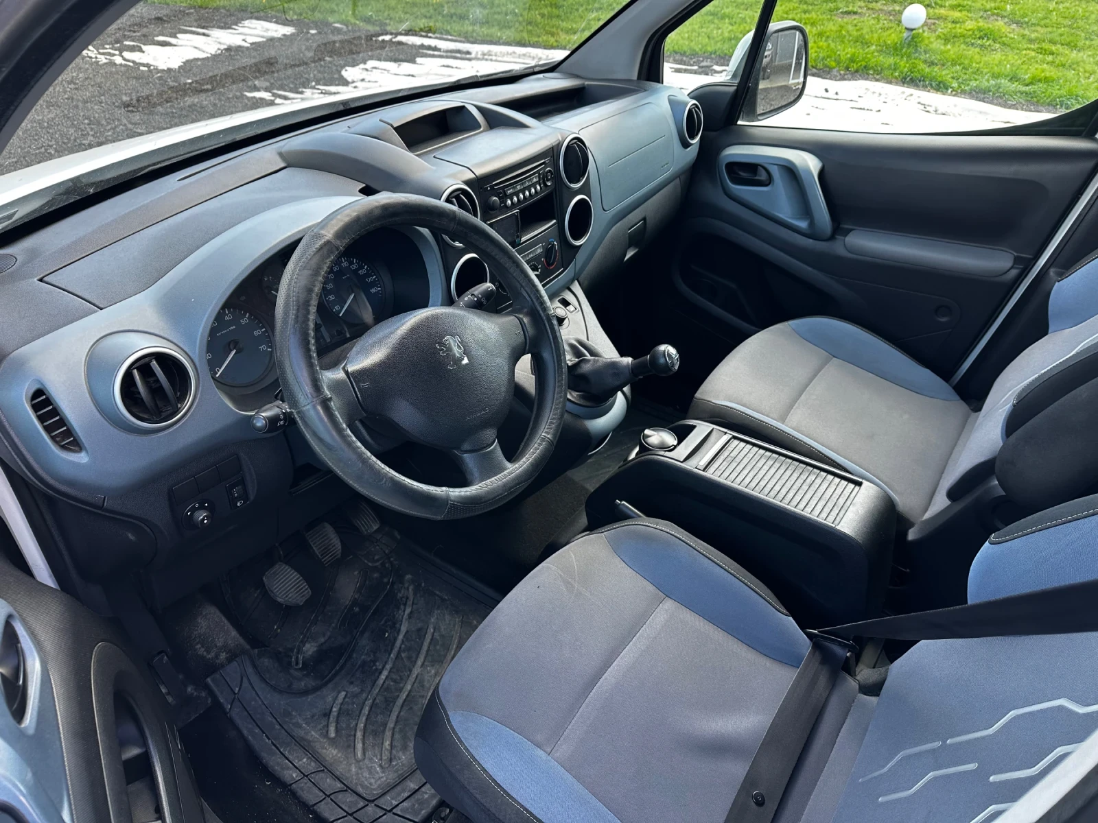 Peugeot Partner Tepee - изображение 6