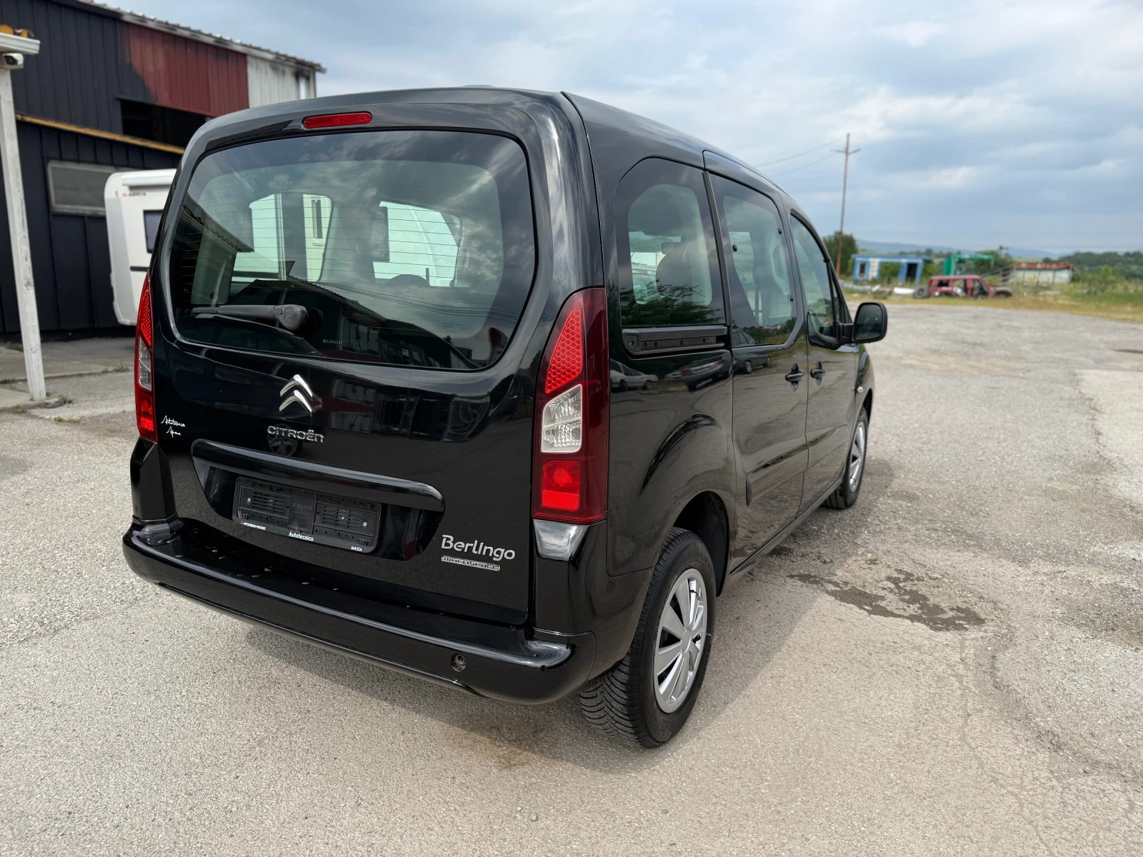 Citroen Berlingo 1.6HDI Multispace EURO 5B - изображение 4