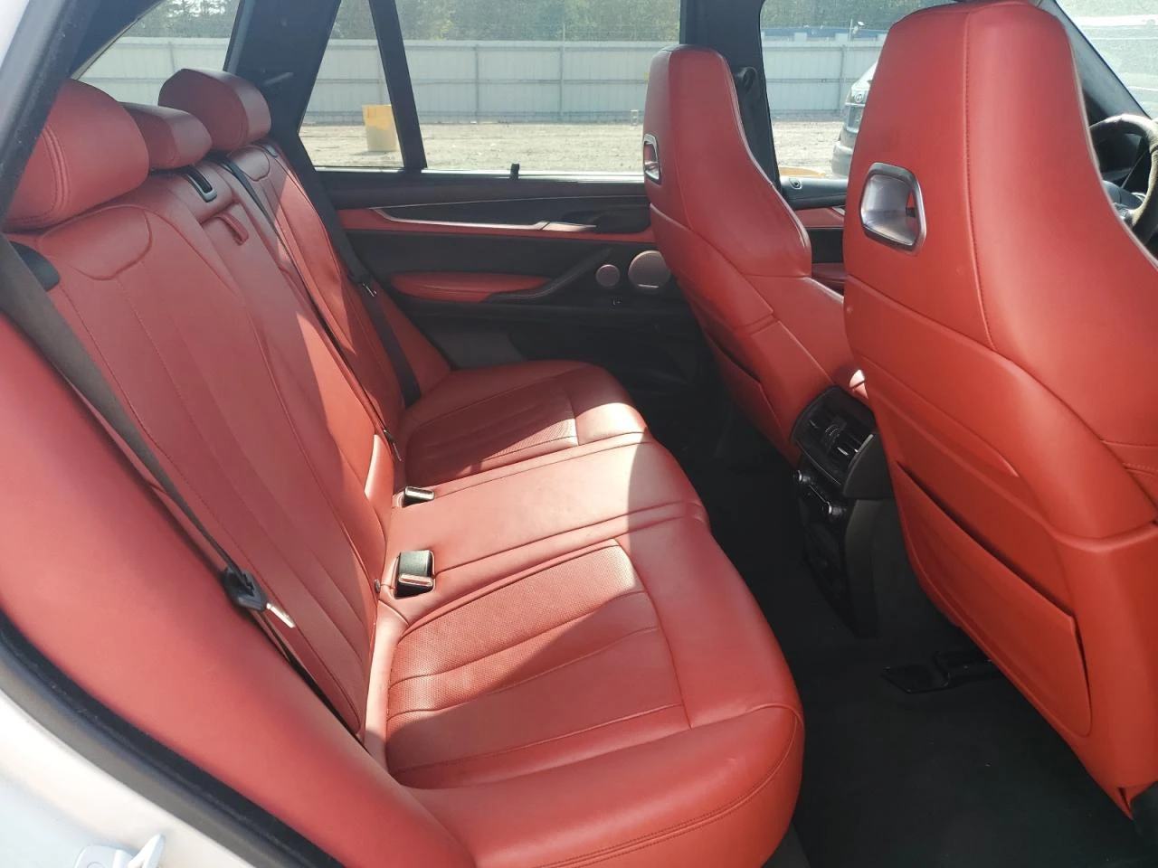 BMW X5M  - изображение 10