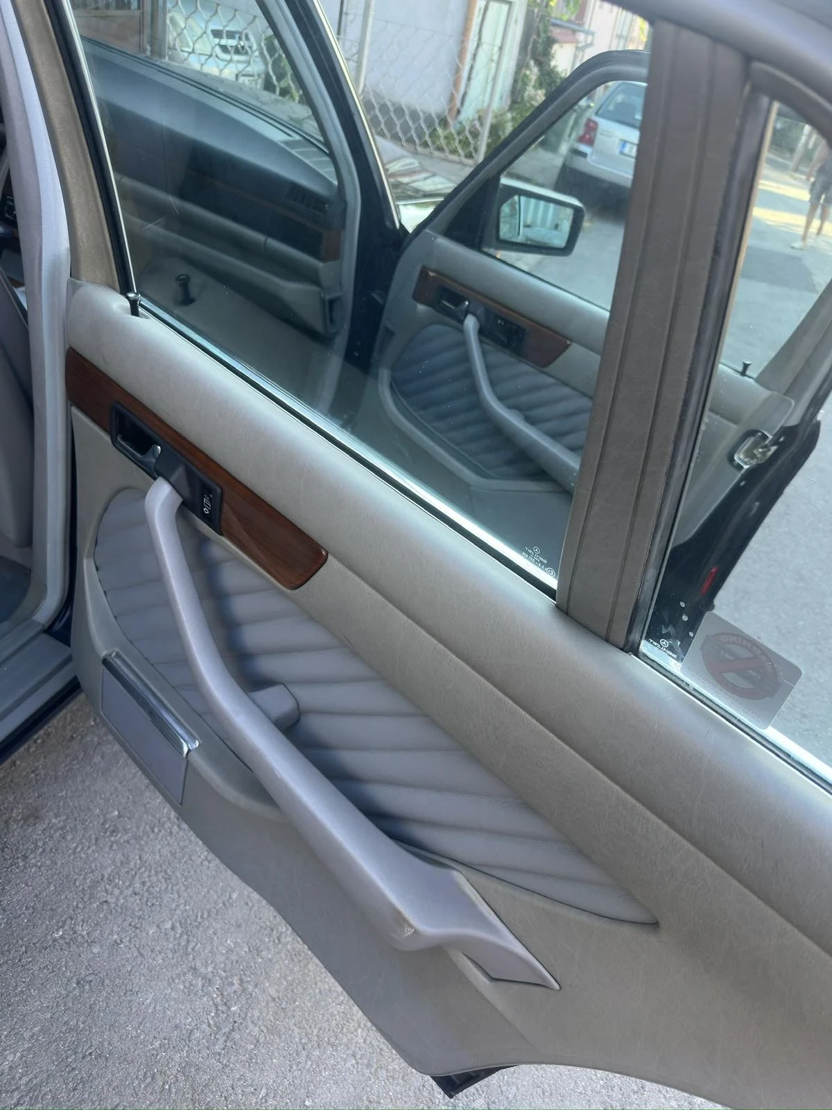 Mercedes-Benz 126 420 sel - изображение 8