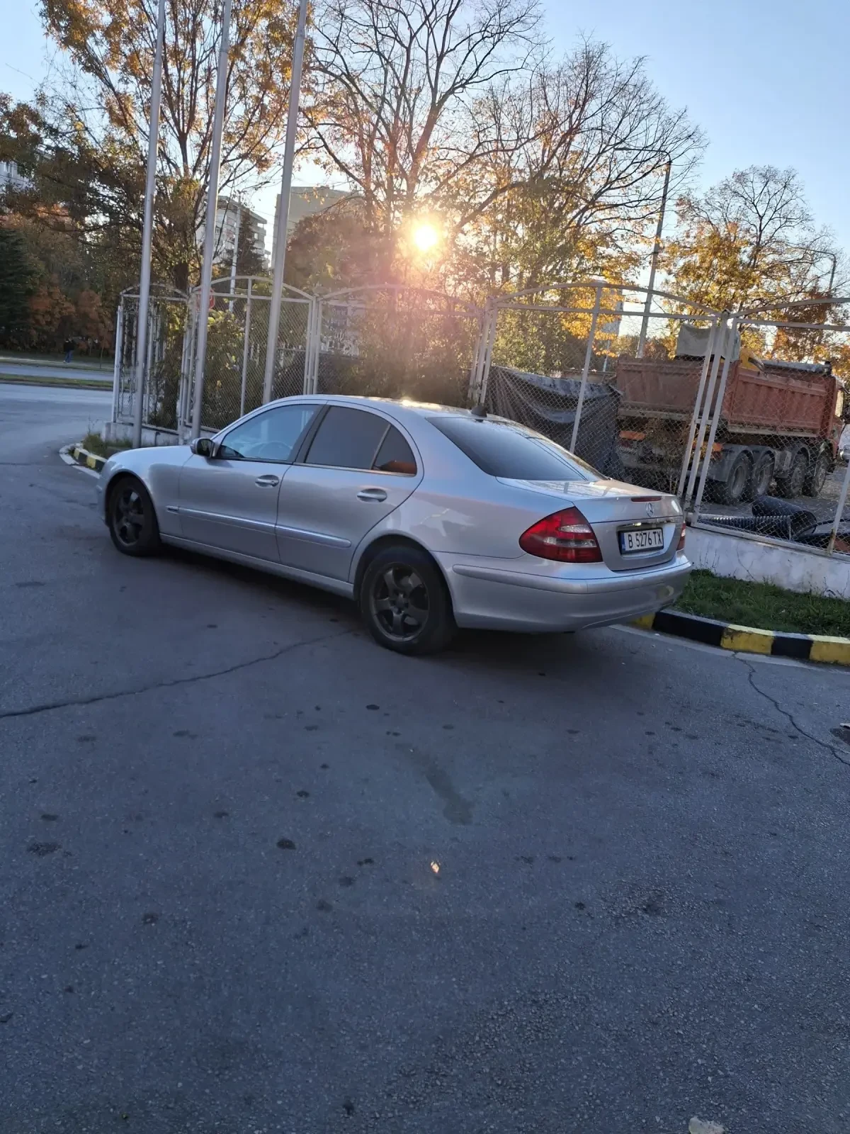 Mercedes-Benz E 240  - изображение 3