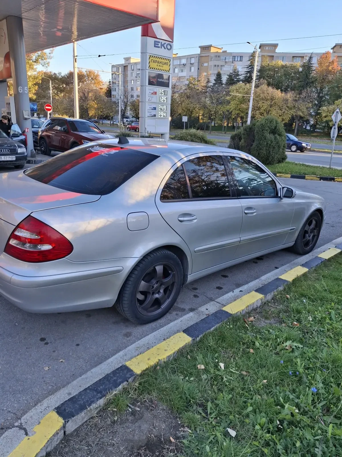 Mercedes-Benz E 240  - изображение 5