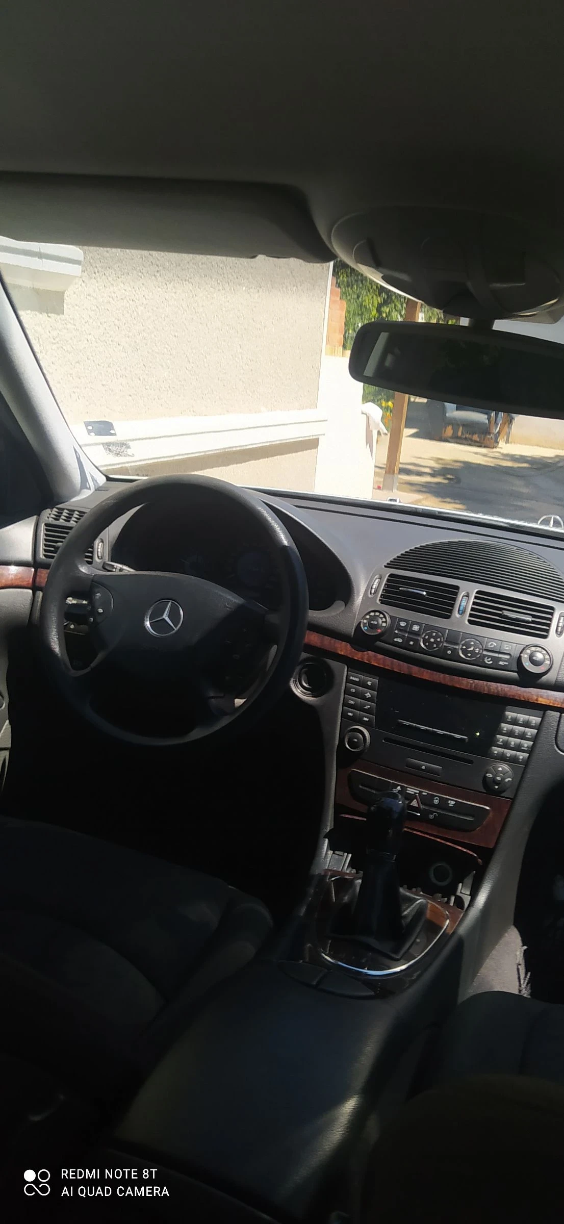 Mercedes-Benz E 240  - изображение 7
