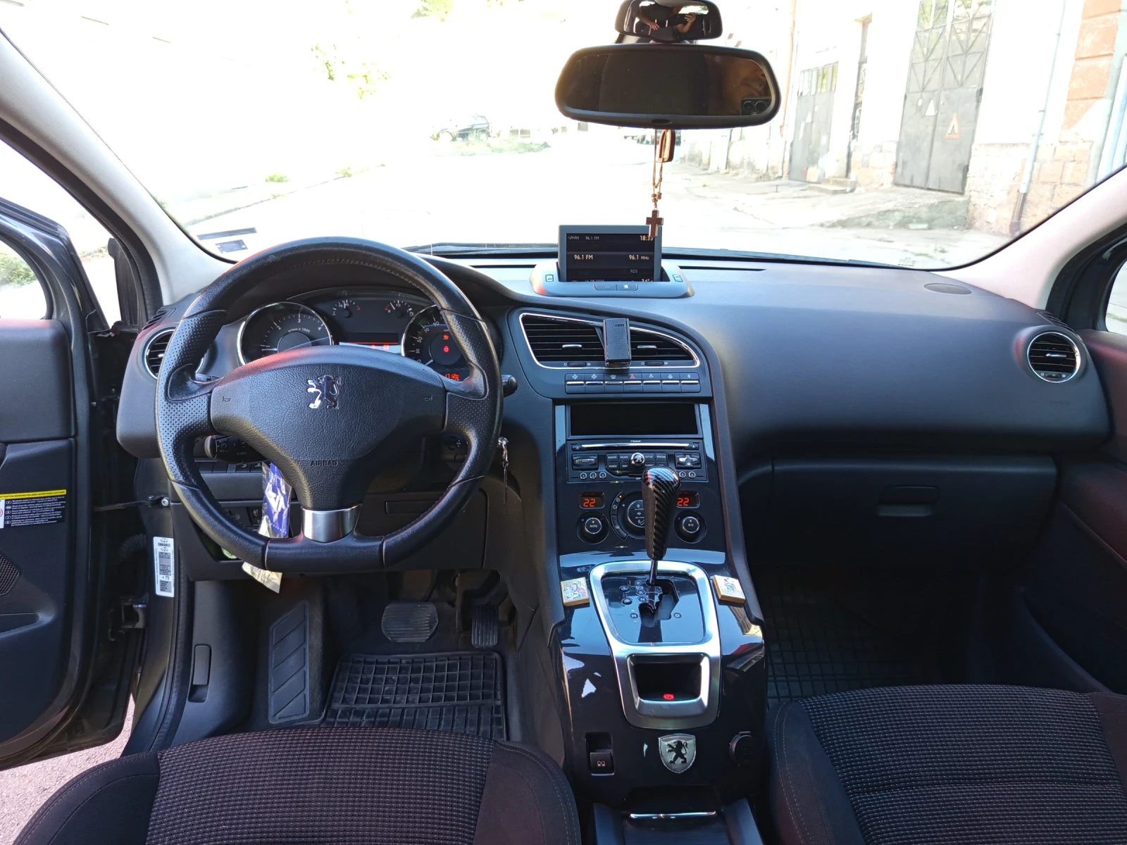 Peugeot 5008 2.0 hdi 163 - изображение 10