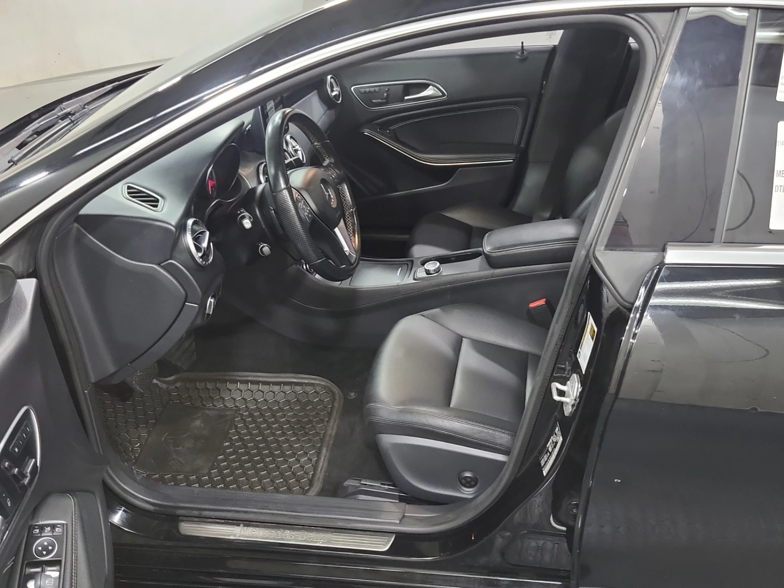 Mercedes-Benz CLA 250 * АВТОКРЕДИТ* * ЦЕНА ДО БЪЛГАРИЯ*  - изображение 9