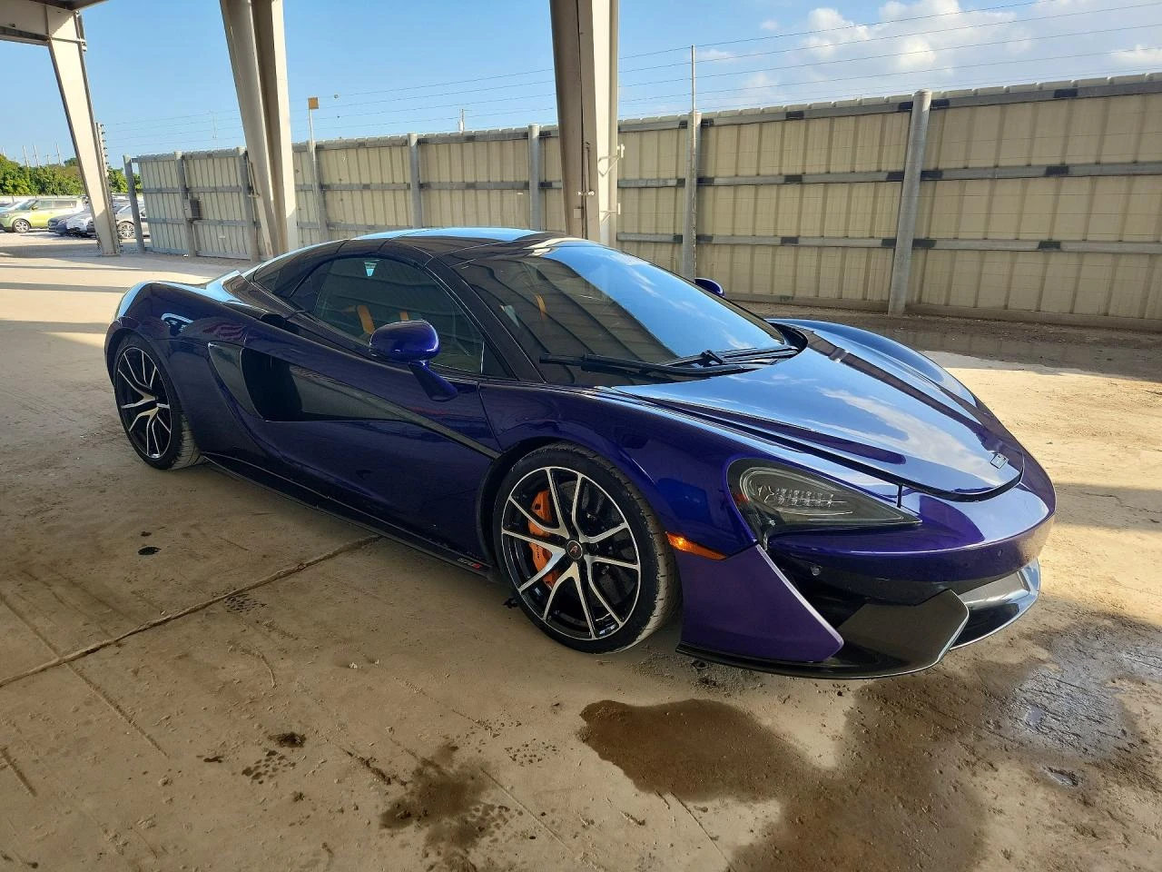 McLaren 570S Coupe AUTOMOTIVE - изображение 4