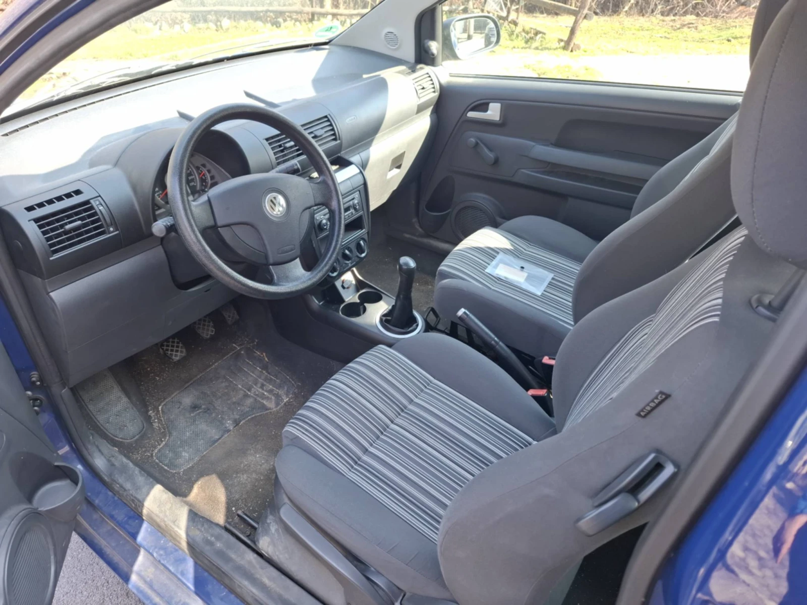 VW Fox 1.2, снимка 3 - Автомобили и джипове - 53763749