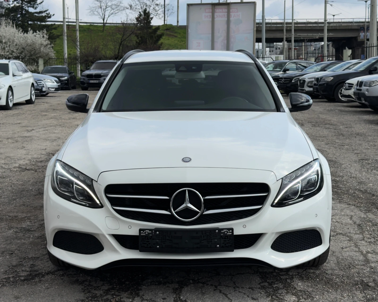 Mercedes-Benz C 220 CDI* 4MATIC* NAVI* LED* CAMERA | Mobile.bg � ����������� 2
