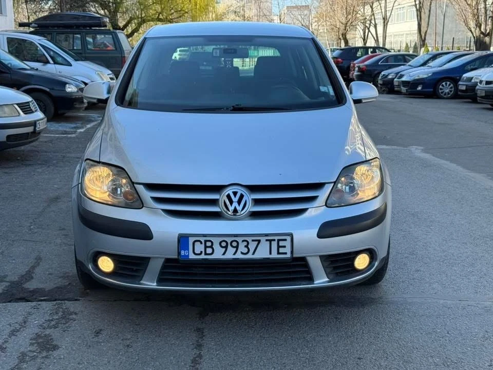VW Golf Plus 1.9 tdi, снимка 2 - Автомобили и джипове - 54108612