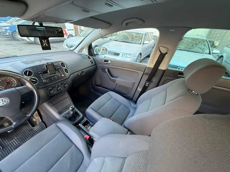VW Golf Plus 1.9 tdi, снимка 11 - Автомобили и джипове - 54108612