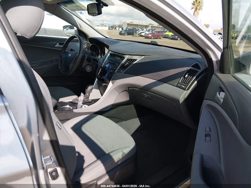 Hyundai Sonata 2.4L I-4 DI, DOHC, VVT, 190HP Front Wheel Drive | Mobile.bg � ����������� 5