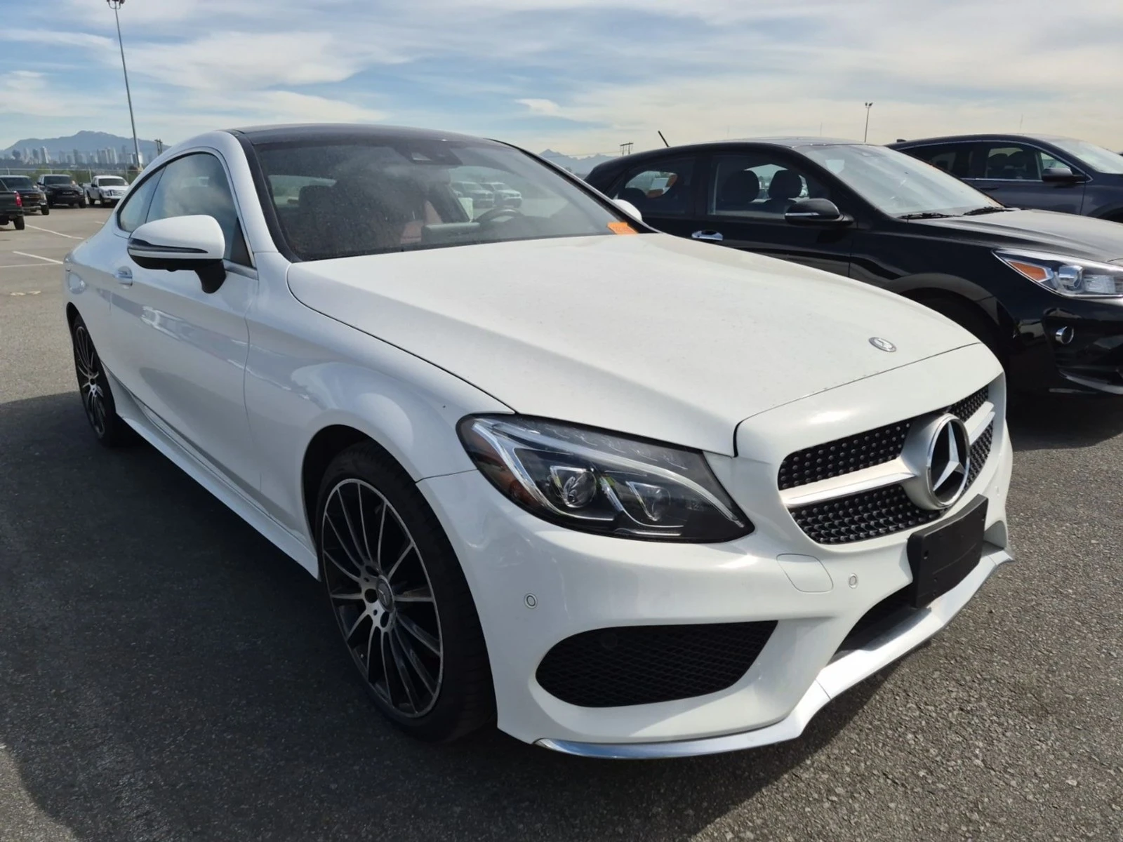Mercedes-Benz C 300 AWD * АвтоКредит* (ЦЕНА ДО БГ), снимка 2 - Автомобили и джипове - 54528473