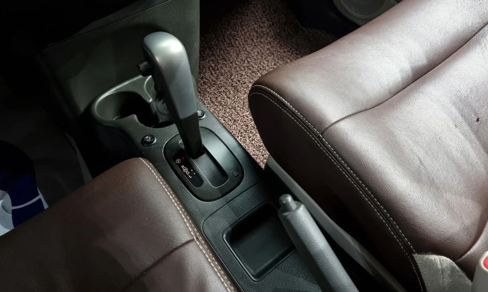 Nissan Cube, снимка 9 - Автомобили и джипове - 54853899