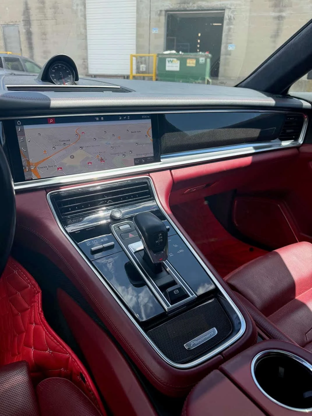 Porsche Panamera * Turbo * ДИСТРОНИК * 360 * ОБДУХВАНЕ * ПАНОРАМА, снимка 13 - Автомобили и джипове - 54991953
